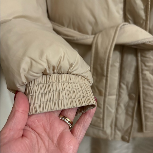 Puffer Jacket - Picture 2 of 3